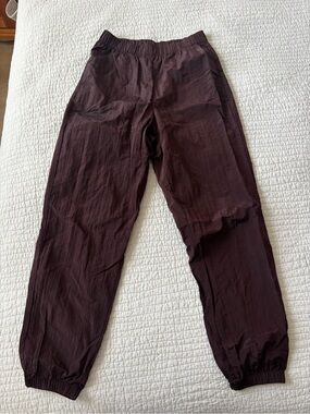 GAP athletic pants